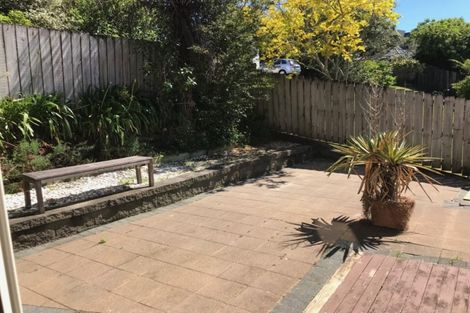 Photo of property in 2/879 East Coast Road, Northcross, Auckland, 0632