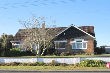 Photo of property in 53 Clevedon Road, Papakura, 2110