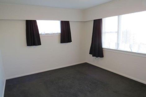 Photo of property in 15 Scott Street, Moturoa, New Plymouth, 4310