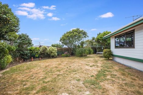 Photo of property in 15 James Cook Drive, Whitby, Porirua, 5024