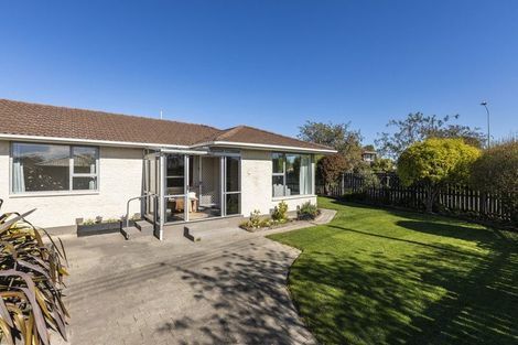 Photo of property in 1/24 Thompsons Road, Belfast, Christchurch, 8051