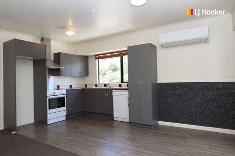 Photo of property in 332 Kaikorai Valley Road, Bradford, Dunedin, 9011