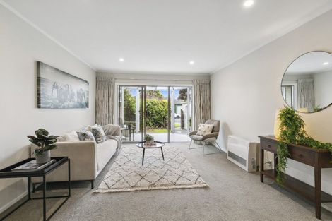 Photo of property in 13 Gipps Street, Karori, Wellington, 6012