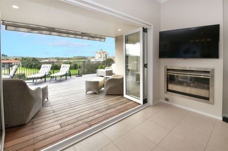 Photo of property in 2 Bella Vista Drive, Gulf Harbour, Whangaparaoa, 0930