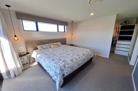 Photo of property in 5 Wheki Lane, Inglewood, 4330