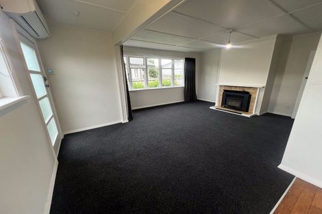 Photo of property in 20 Pitcairn Crescent, Bryndwr, Christchurch, 8053