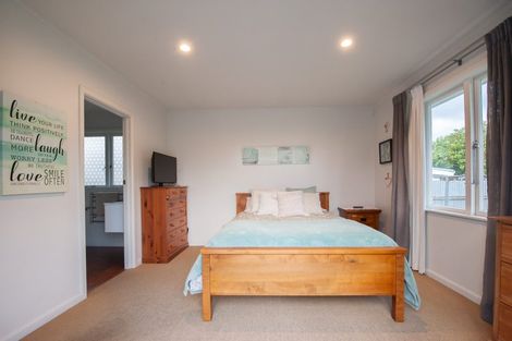 Photo of property in 47 Napier Street, Jervoistown, Napier, 4112