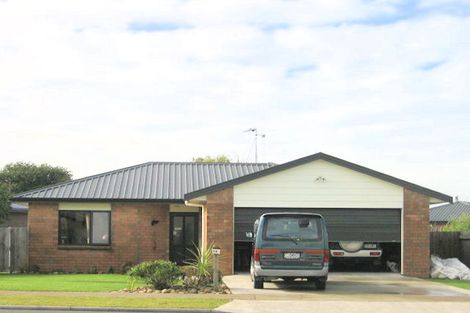 Photo of property in 54 Catalina Drive, Melville, Hamilton, 3206