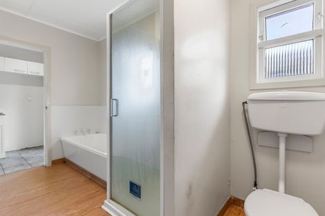 Photo of property in 31 Clevedon Road, Papakura, 2110