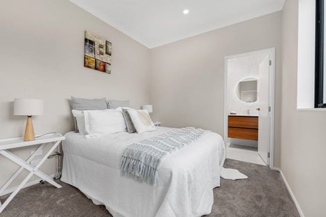 Photo of property in 2e Hughs Way, Flat Bush, Auckland, 2019