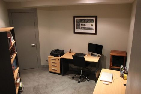 Photo of property in Cooks Apartments, Gg/24 James Cook Crescent, Remuera, Auckland, 1050