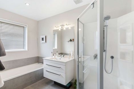 Photo of property in 7 Seaward Street, Pegasus, 7612