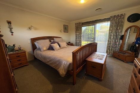 Photo of property in 5 Greenwich Place, Rototuna, Hamilton, 3210