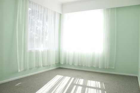 Photo of property in 14 Lilburn Crescent, Massey, Auckland, 0614