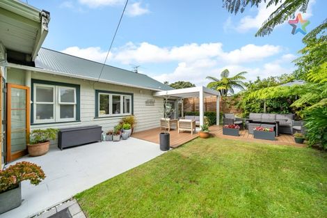 Photo of property in 31 Tirohanga Road, Tirohanga, Lower Hutt, 5010