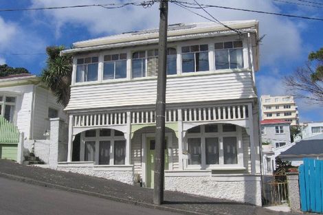 Photo of property in 59 Scarborough Terrace, Mount Victoria, Wellington, 6011