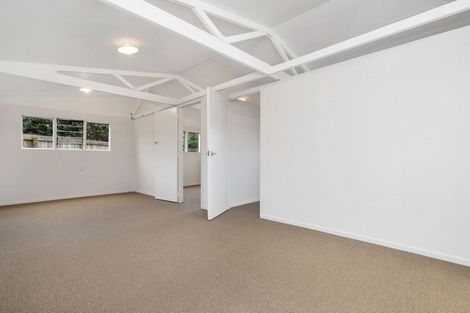 Photo of property in 10 Awakino Place, Manurewa, Auckland, 2102