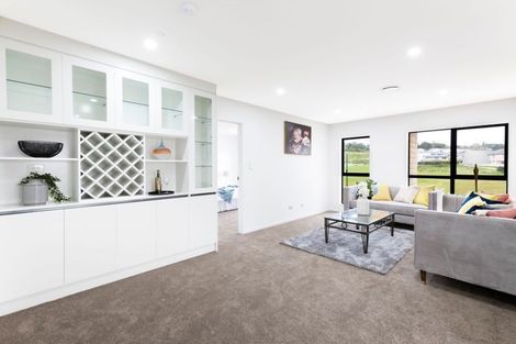 Photo of property in 42 Tir Conaill Avenue, Flat Bush, Auckland, 2019