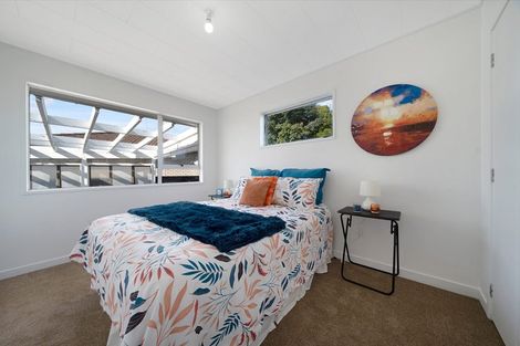 Photo of property in 4 Serrano Place, Clover Park, Auckland, 2023