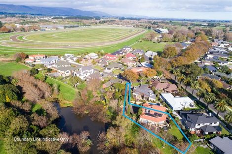Photo of property in 5 The Oaks, Awapuni, Palmerston North, 4412