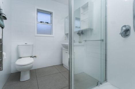 Photo of property in 1/1 Anne Road, Hillcrest, Auckland, 0627