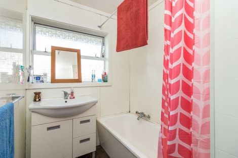 Photo of property in 7 Pinehurst Crescent, Russley, Christchurch, 8042