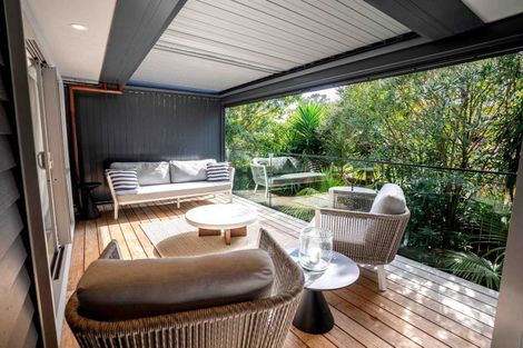 Photo of property in 4 Brandon Road, Manly, Whangaparaoa, 0930