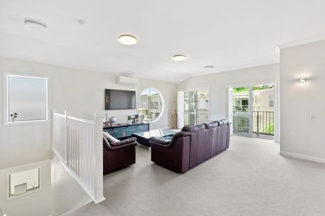 Photo of property in 26 Kensington Drive, Orewa, 0931