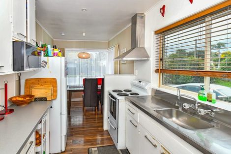 Photo of property in 8 Oregon Place, Papakura, 2110