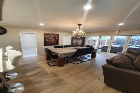 Photo of property in 37 Wellfield Drive, Papakura, 2110