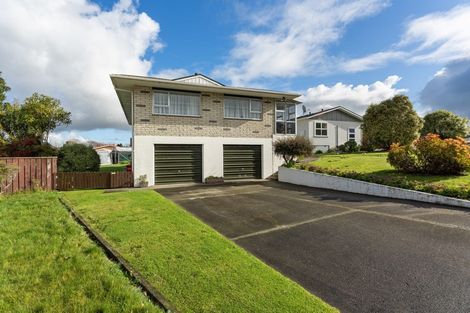 Photo of property in 16 Burn Street, Levin, 5510