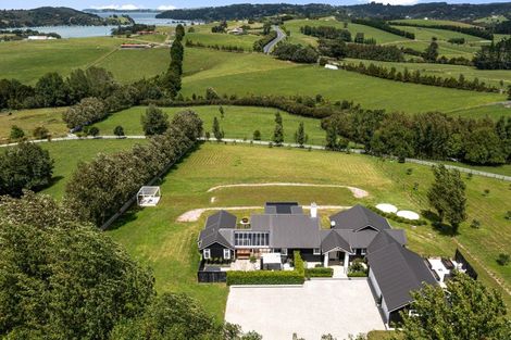 Photo of property in 345 Green Road, Matakana, Warkworth, 0985