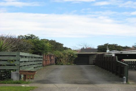 Photo of property in 76a Kennedy Drive, Levin, 5510