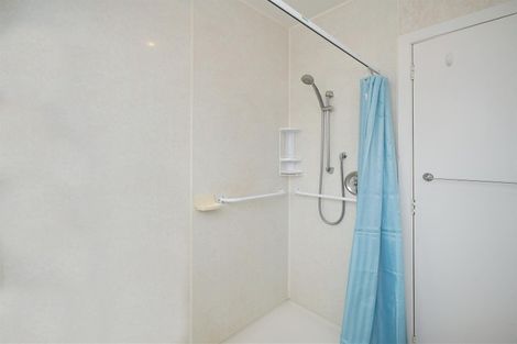 Photo of property in 10 Cheam Street, Dallington, Christchurch, 8061