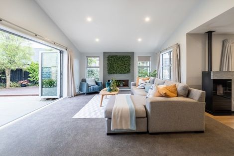 Photo of property in 15 Riverside Lane, Tai Tapu, 7672