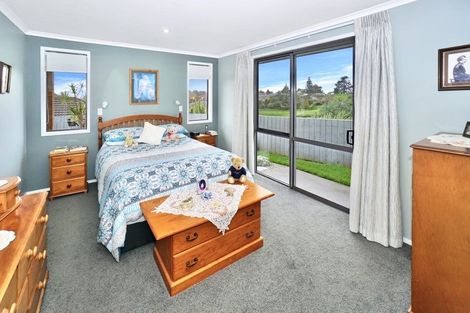 Photo of property in 5 Allanah Place, Te Puke, 3119
