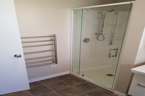 Photo of property in 240 Helensburgh Road, Helensburgh, Dunedin, 9010