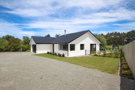 Photo of property in 12b Sussex Street, Weston, Oamaru, 9401