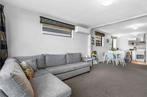 Photo of property in 6b Rolfe Place, Bishopdale, Christchurch, 8053