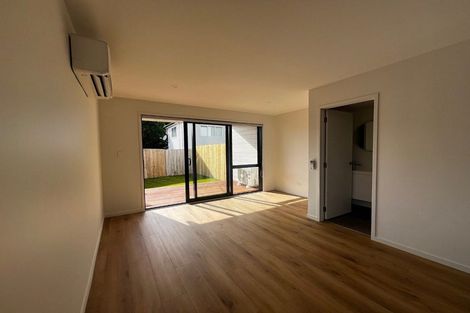Photo of property in 3/21 Divich Avenue, Te Atatu South, Auckland, 0610