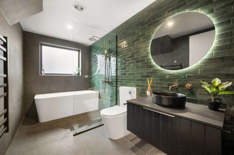 Photo of property in 10 Mason Street, Wanaka, 9305