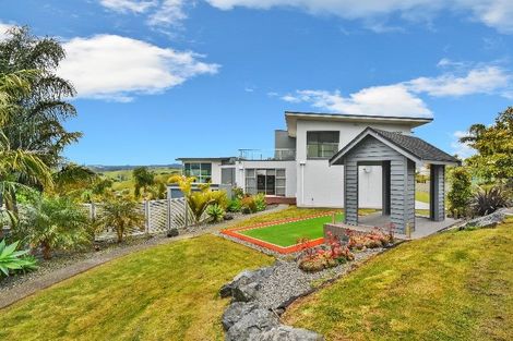 Photo of property in 776 Redoubt Road, Flat Bush, Auckland, 2019