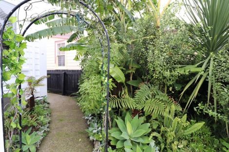 Photo of property in 811 Pollen Street, Thames, 3500