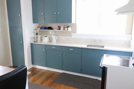 Photo of property in 12 Toro Street, Durie Hill, Whanganui, 4500