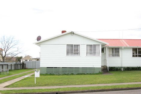 Photo of property in 8 Lake View Road, Waipukurau, 4200
