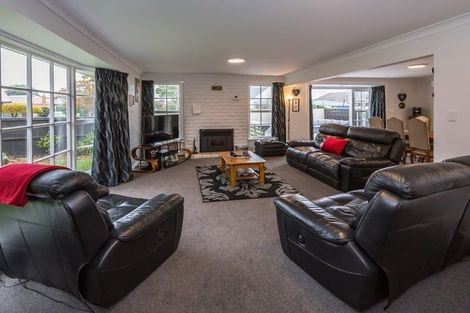 Photo of property in 22 Deepdale Street, Burnside, Christchurch, 8053