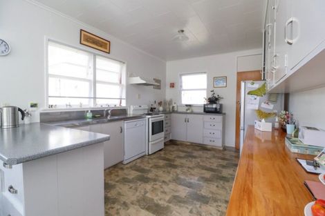 Photo of property in 129 Parawai Road, Thames, 3500