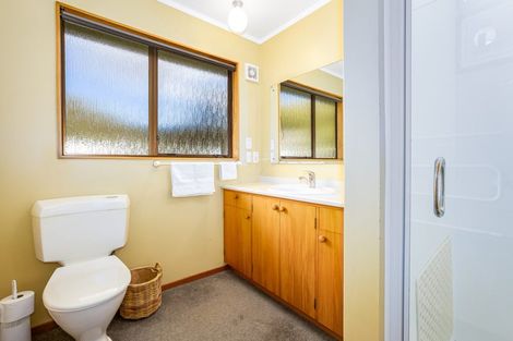 Photo of property in 12 Exploration Way, Whitby, Porirua, 5024