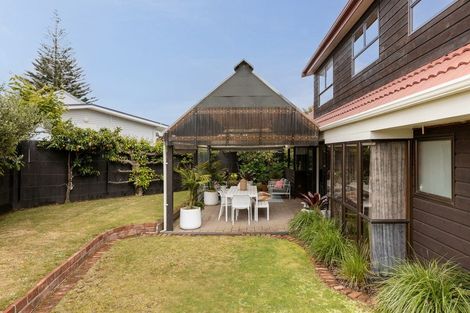Photo of property in 32 Clivedene Street, Matua, Tauranga, 3110