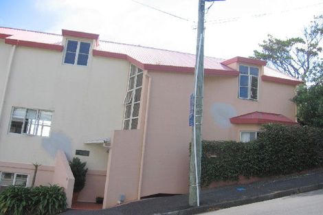 Photo of property in 36 Scarborough Terrace, Mount Victoria, Wellington, 6011